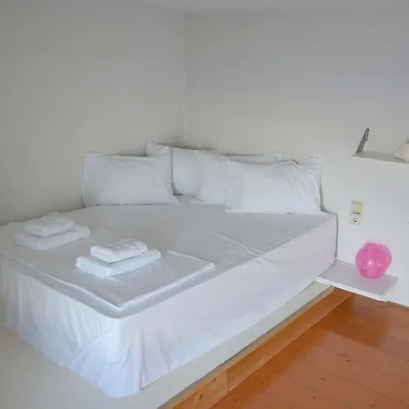 شقة Cozy Loft In B إرموبولّي